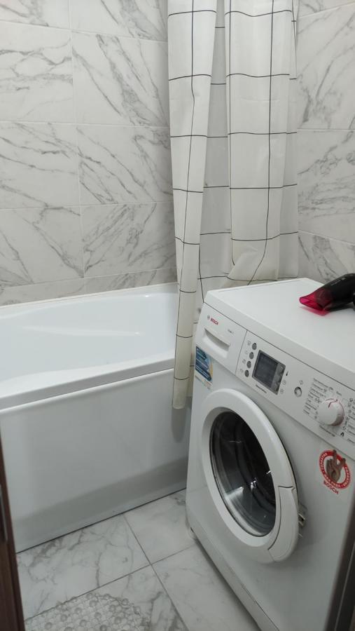 Василя Стуса 10/77 City Rooms Bila Tserkva Ngoại thất bức ảnh